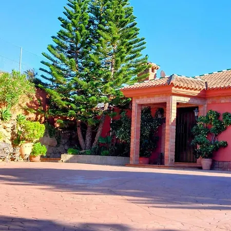 Relajante Y Encantadora Entrearroyo Mijas