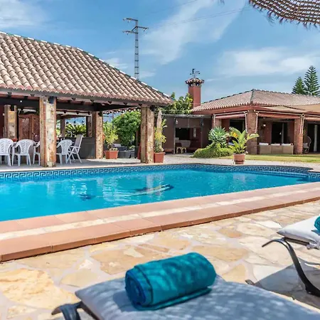 Villa Relajante Y Encantadora Entrearroyo Mijas